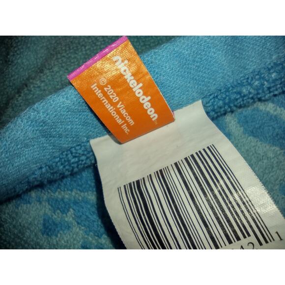 Nickelodeon Pinkfong Baby Shark Bath Towel - Picture 6 of 7